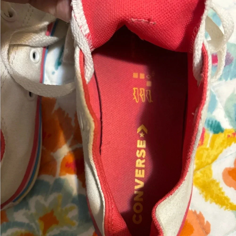 Converse All Star Ox Junior Girls Shoes Size 1 White Pink Chuck Taylor 668484F